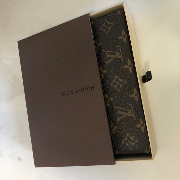 Authentic Louis Vuitton Monogram Accordion Wallet with Chain - Picture 13 of 13